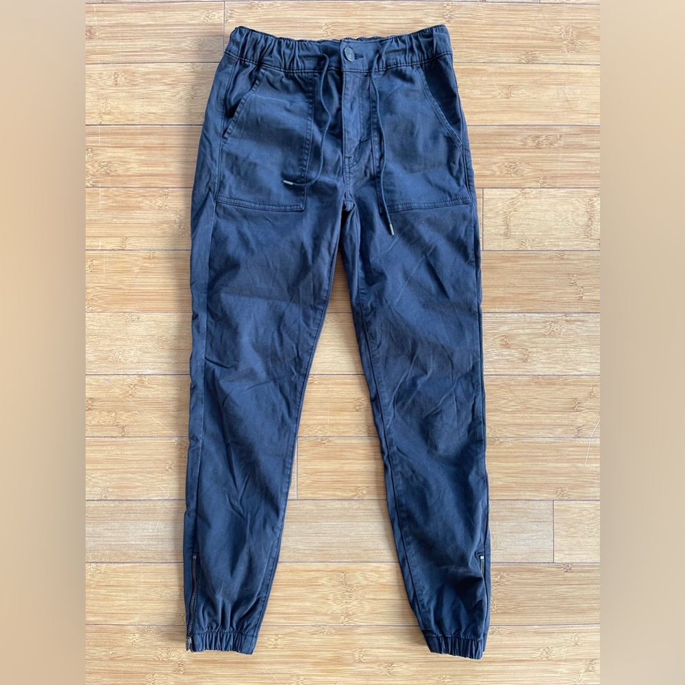 American eagle pants